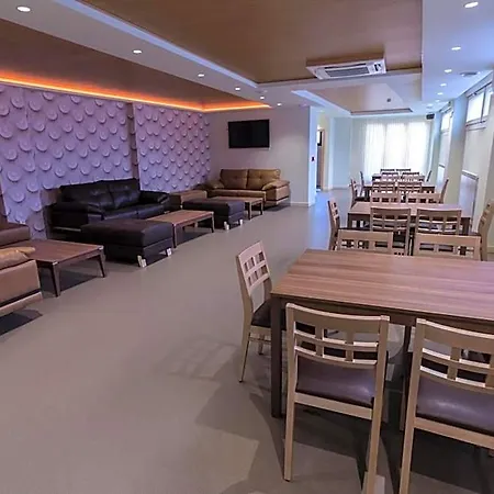 Novo Cándido Hotel 2*