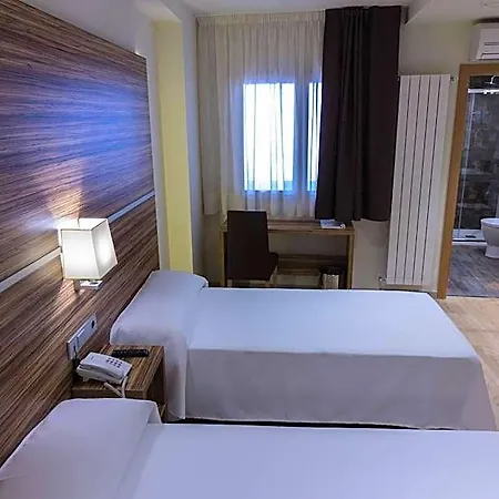 Hotel Novo Cándido 2*